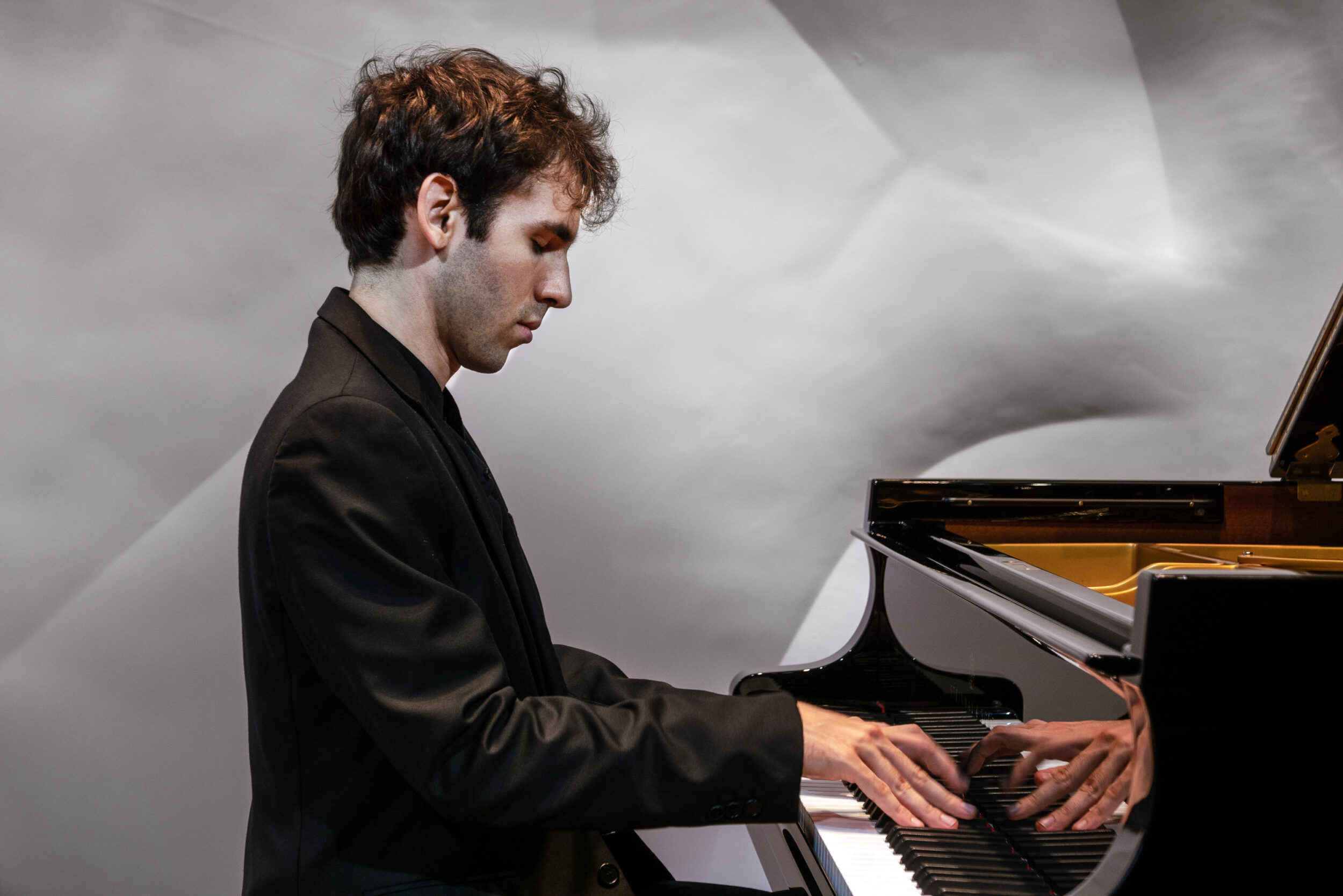 Illustration: © Jiyang Chen