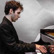 Illustration: © Jiyang Chen